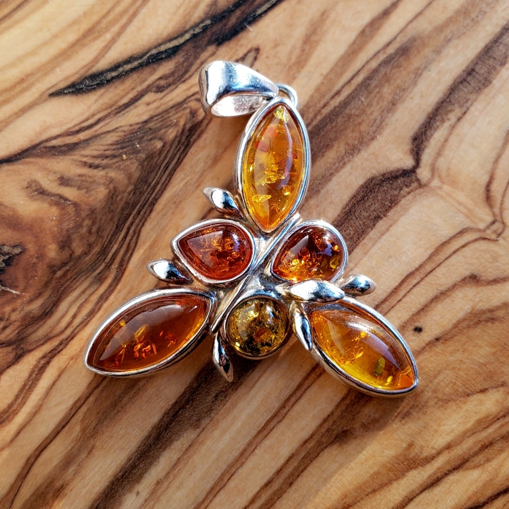 Amber and Silver Pendant Necklace